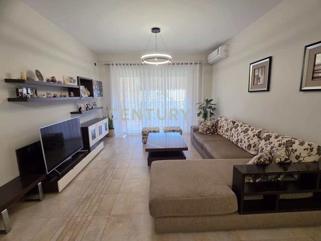 Apartament 3+1+3 me Qira me pamje panoramike, Kopshti Zoologjik 2