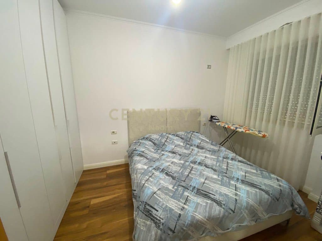 Jepet me Qira Apartament 2+1 te Liqeni i Thate 4