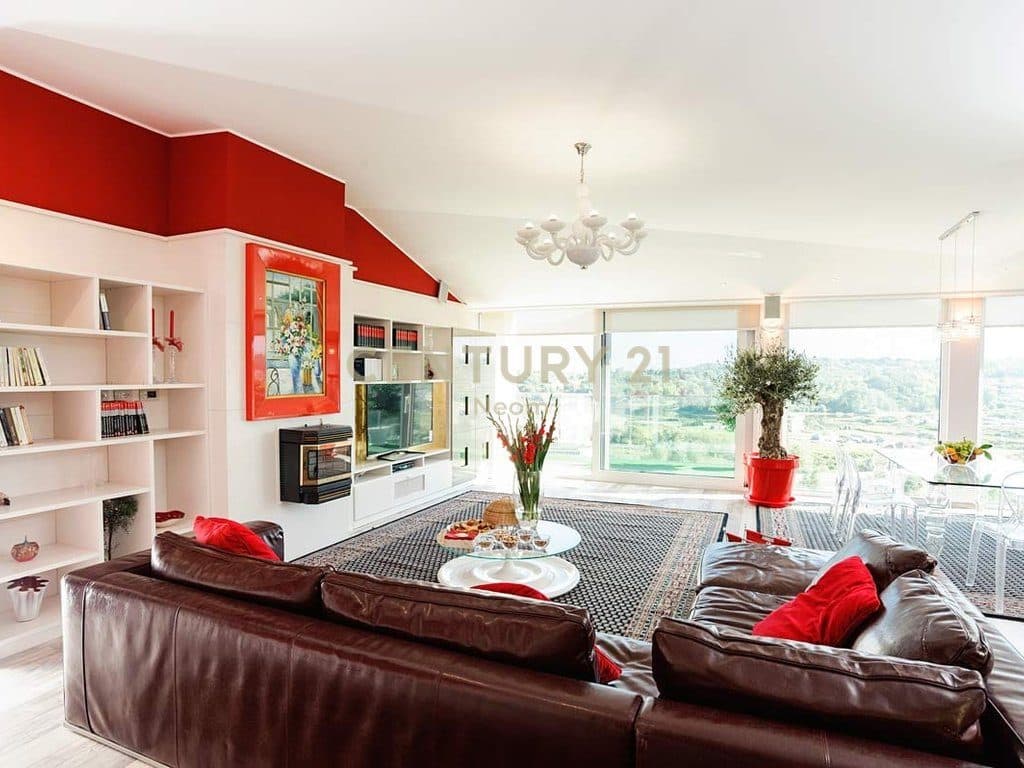 SHITET APARTAMENT MODERN ME DHOME GARDEROBE 200M2, ME PAMJE NGA LIQENI I TIRANES 4