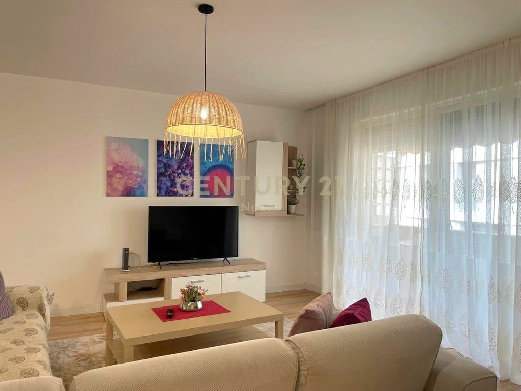 APARTAMENT 2+1 PËR SHITJE – RRUGA E BOGDANËVE 3