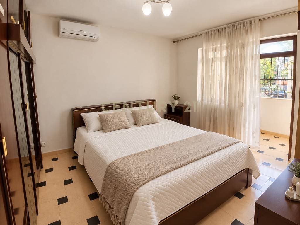 SHITET APARTAMENT 2+1 TE OXHAKU, 13500000 ALL 3