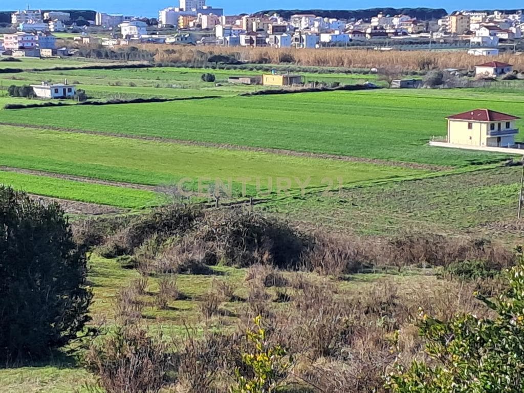 Shitet Tokë në Spille – 5,930 m² 3