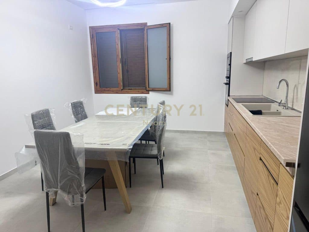 Apartament me Qira 2+1+Parkim, Sauk i Ri 2