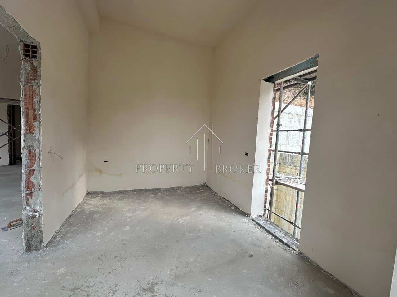 Shitet apartament 2+1+Verande,Rruga e Dashurise,Kodra e Diellit! 4