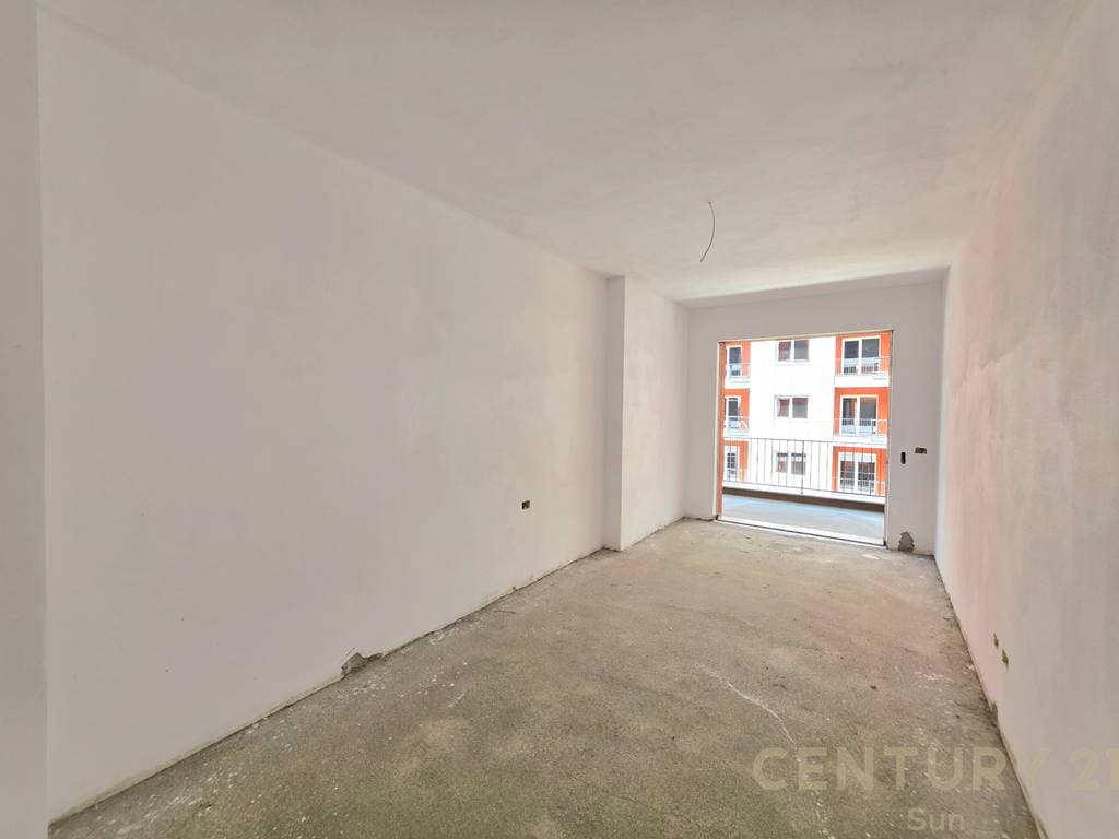 APARTAMENT 2+1 PER SHITJE NE PASKUQAN 2