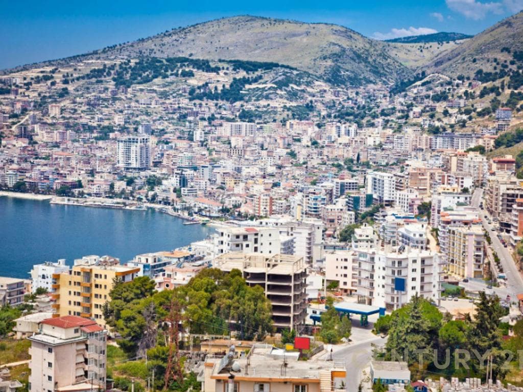 Studio Në Shitje në Sarandë, Rruga e Pestë - 77,700€ | 44 m² 1