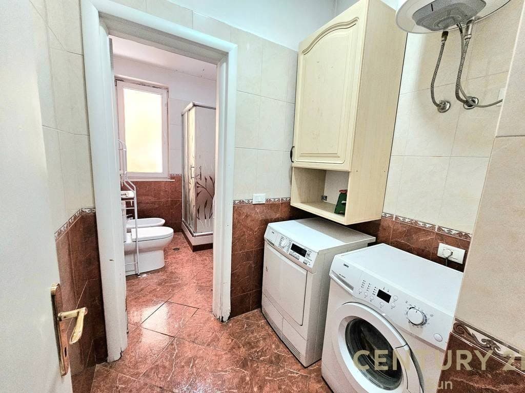 APARTAMENT 1+1 ME QIRA PRANE KOPSHTIT ZOOLOGJIK 3