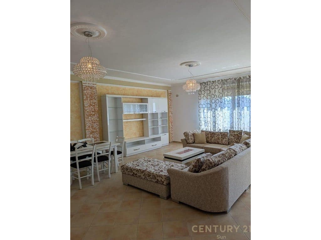 SHITET APARTAMENT 3+1 PRANE STADIUMIT DURRES! 2