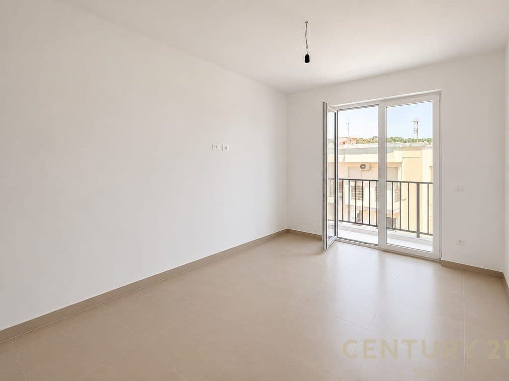 SHESIM APARTAMENT 2+1 NE GOLEM TE HOTEL "BONITA" 3