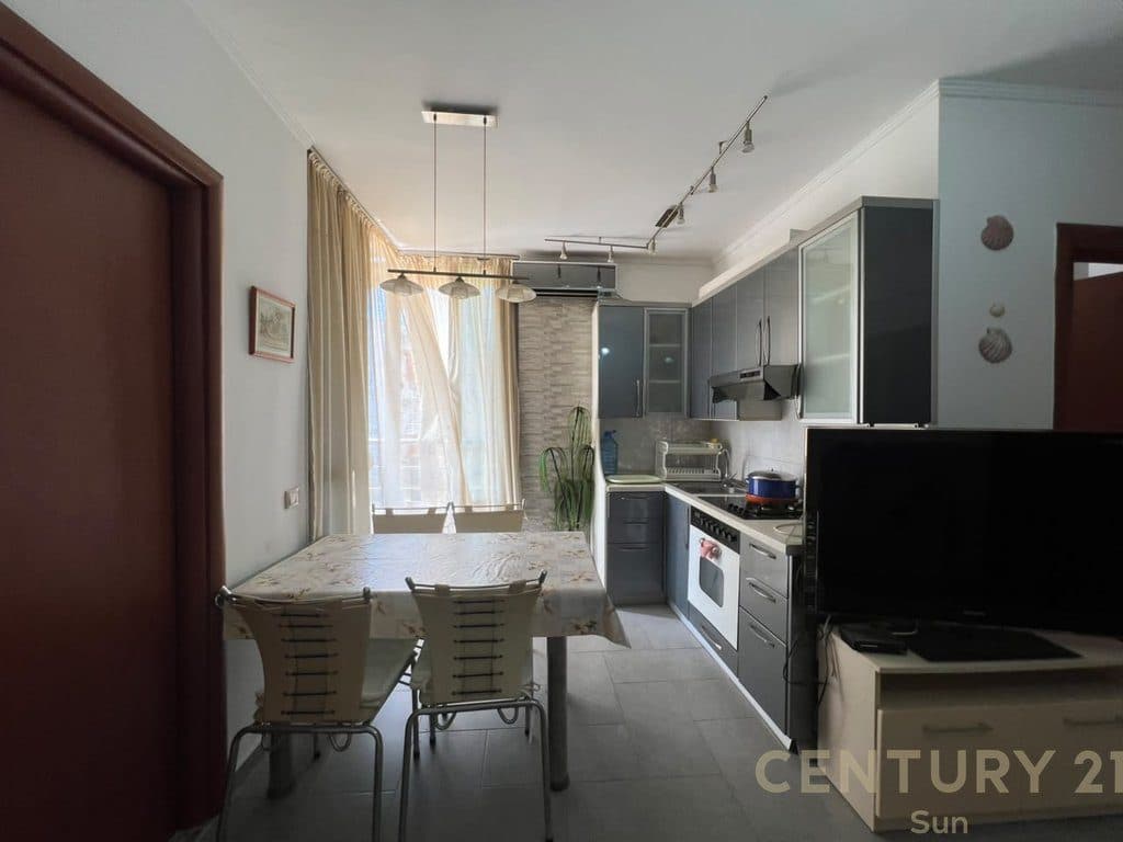 SHITET APARTAMENT 1+1 NE GOLEM 2
