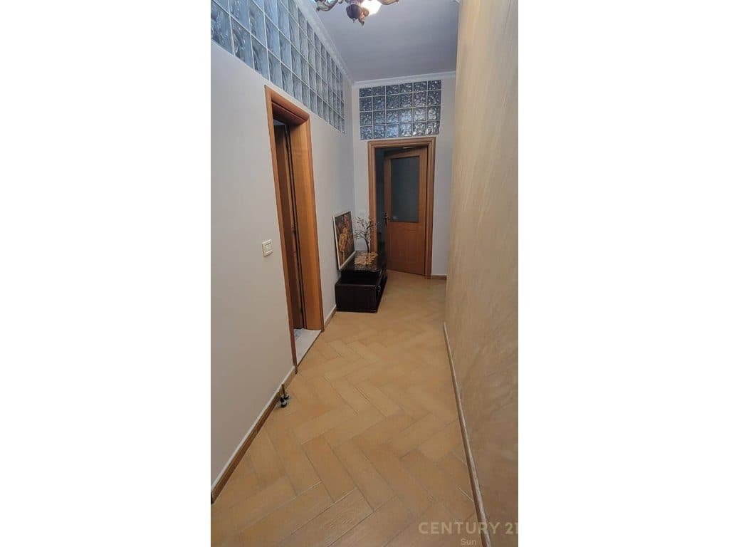 Apartament per Shitje 2+1 ne Bulevard Vlore 3