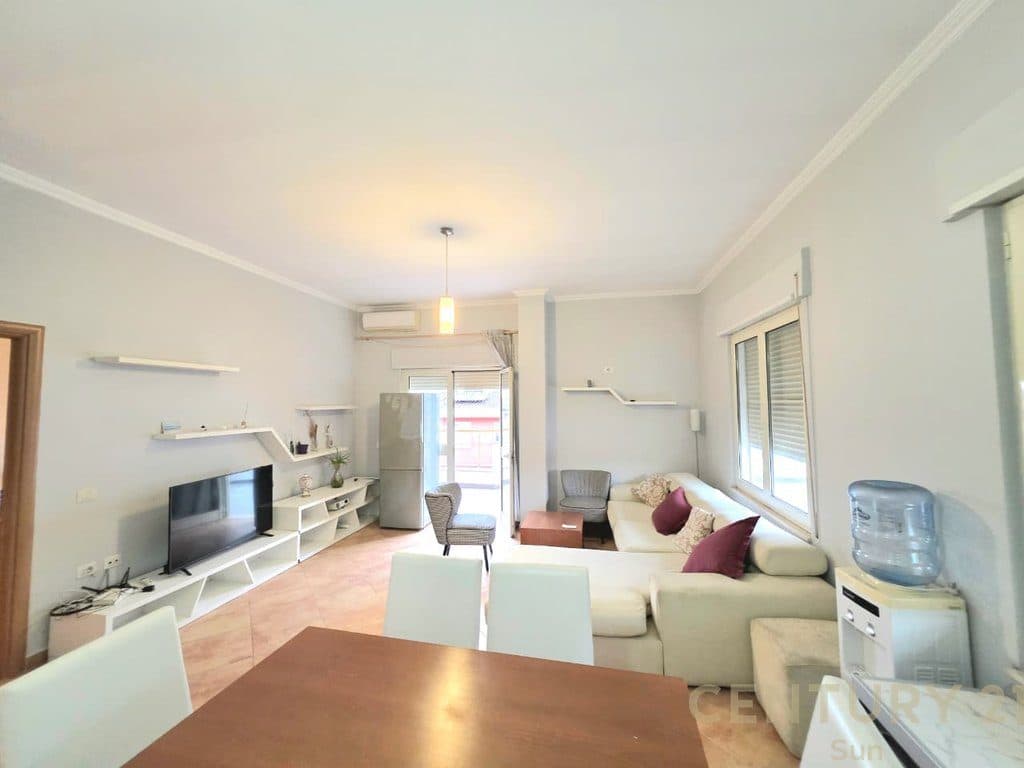 Apartament 2+2 Me Qira në Kopshtin Botanik Zoologjik, Tiranë - Çmimi: Kontaktoni | 108 m² 3