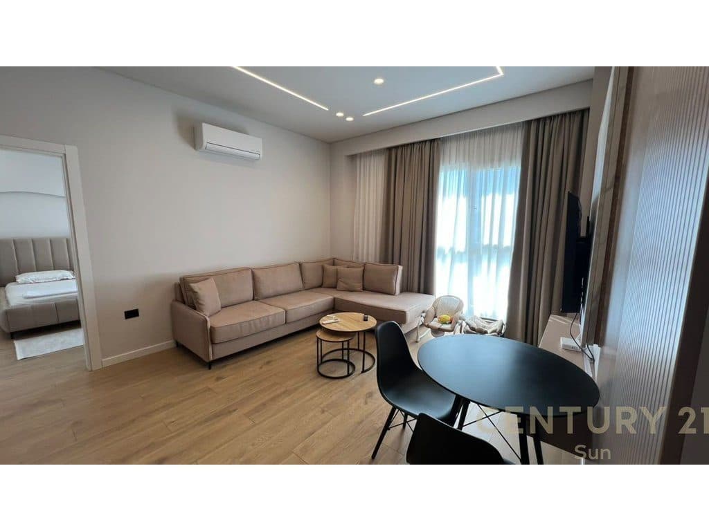 APARTAMENT ME QIRA 1+1 NE LUNGOMARE 2