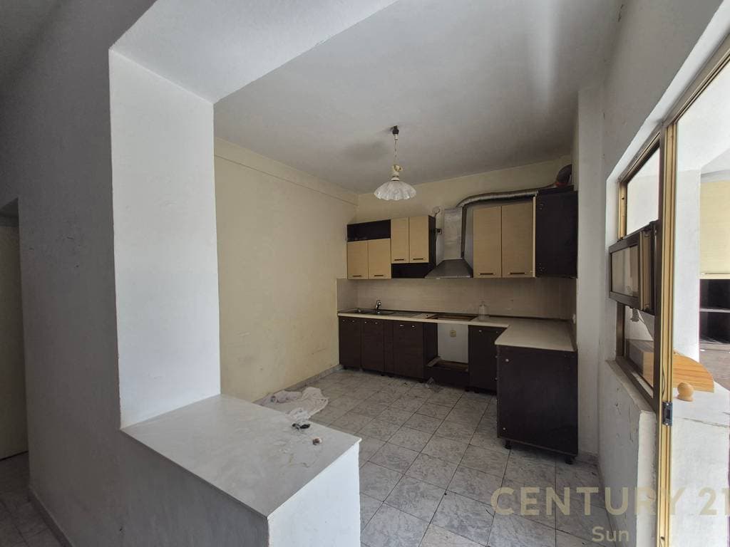 SHITET APARTAMENT 3+1+ 2 BALLKONE – VASIL SHANTO 2