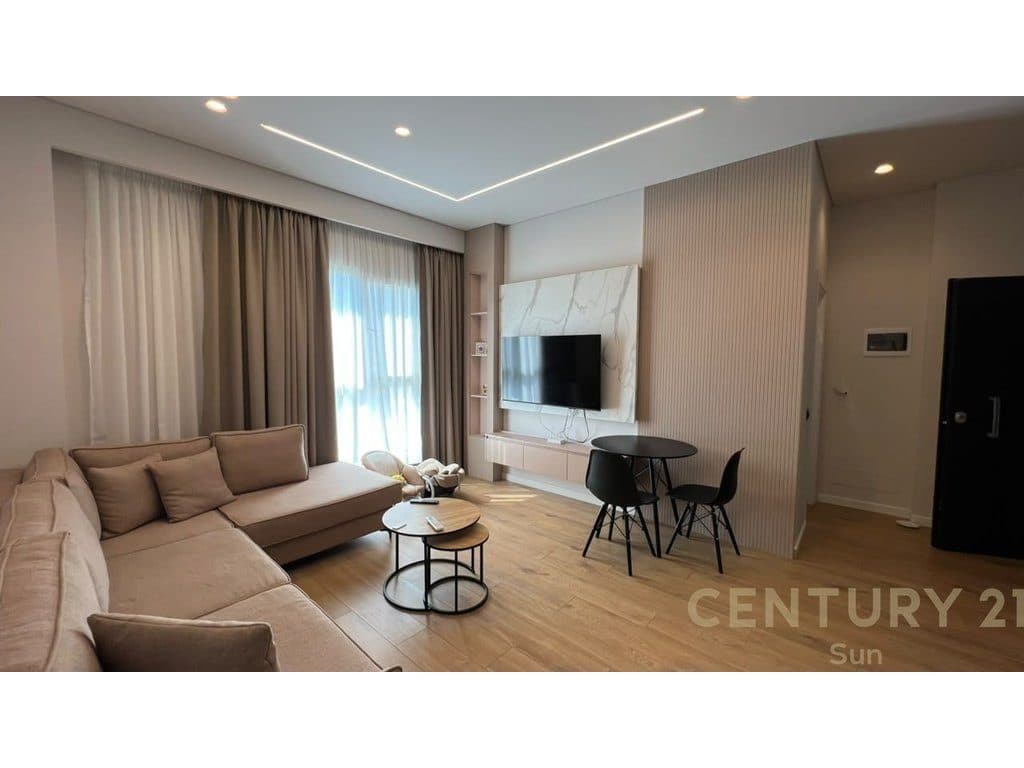APARTAMENT ME QIRA 1+1 NE LUNGOMARE