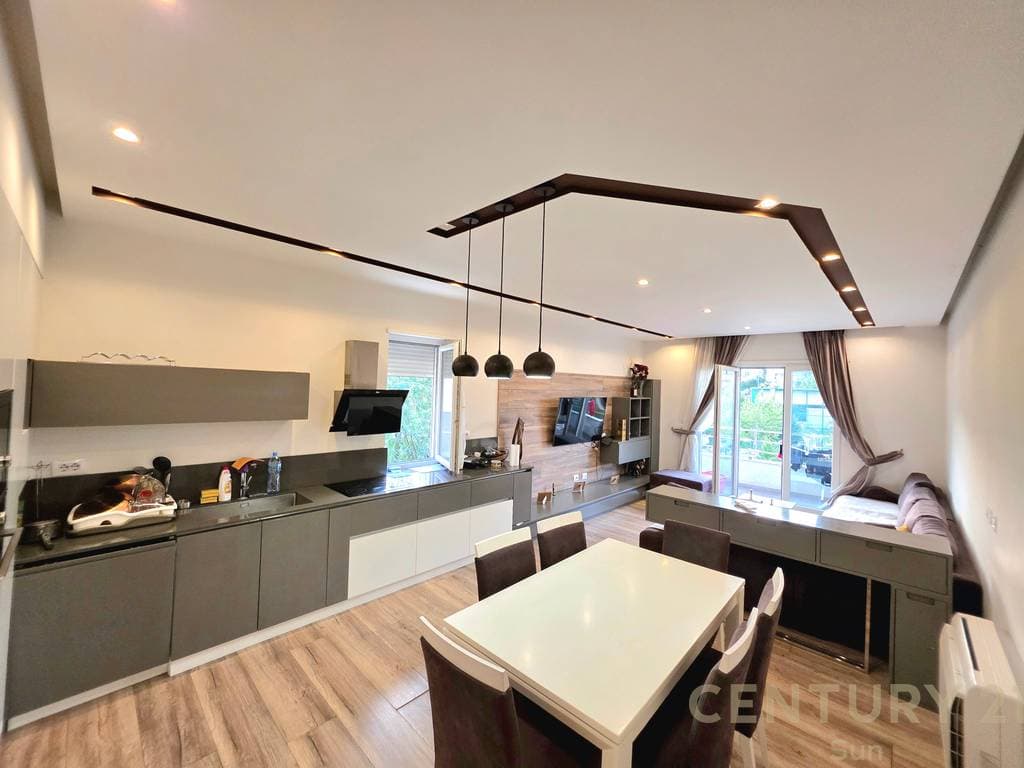 APARTAMENT 3+1+ POST PARKIMI TEK KOPSHTI ZOOLOGJIK 4
