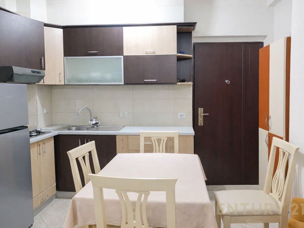 SHITET APARTAMENT 1+1 TEK SHKEMBI KAVAJES , DURRES ! 3