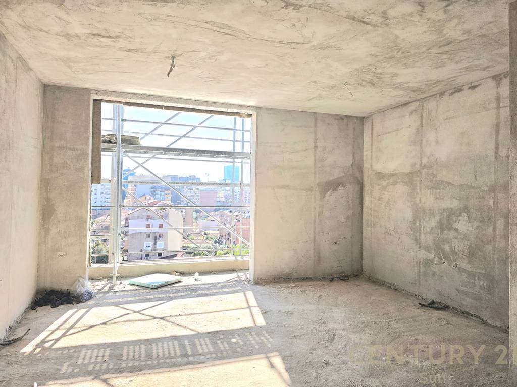 SHITET APARTAMENT 2+1+2 "DISPANSERIA" 4
