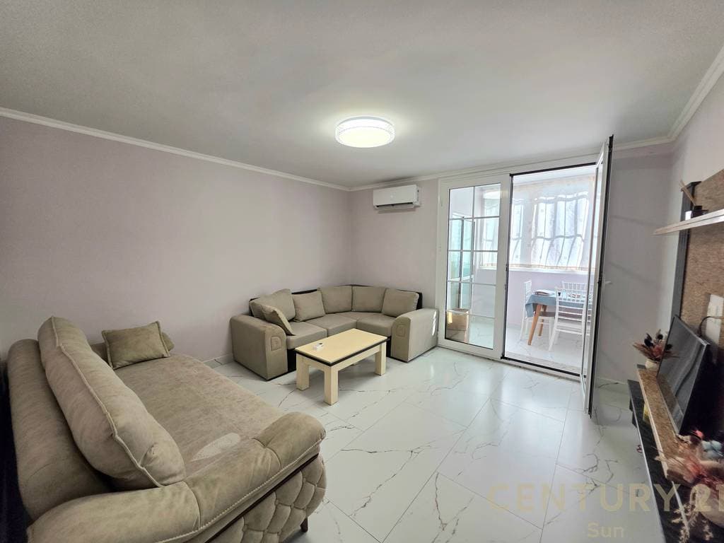 APARTAMENT 1+1 PER QIRA PRANE 21 DHJETORIT
