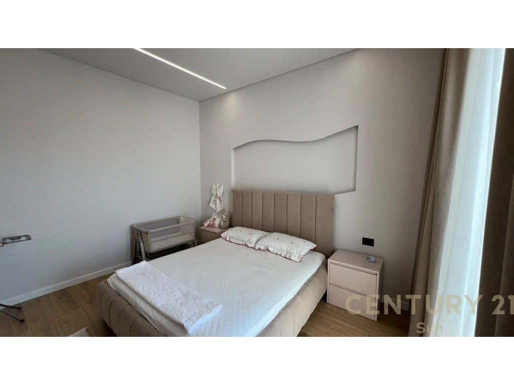 APARTAMENT ME QIRA 1+1 NE LUNGOMARE 4