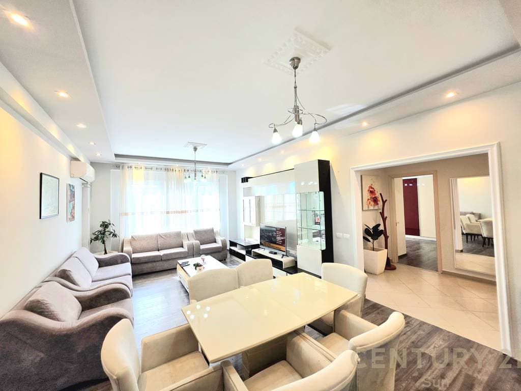 APARTAMENT 2+1+2 PER SHITJE PRANE KOPSHTIT ZOOLOGJIK 2