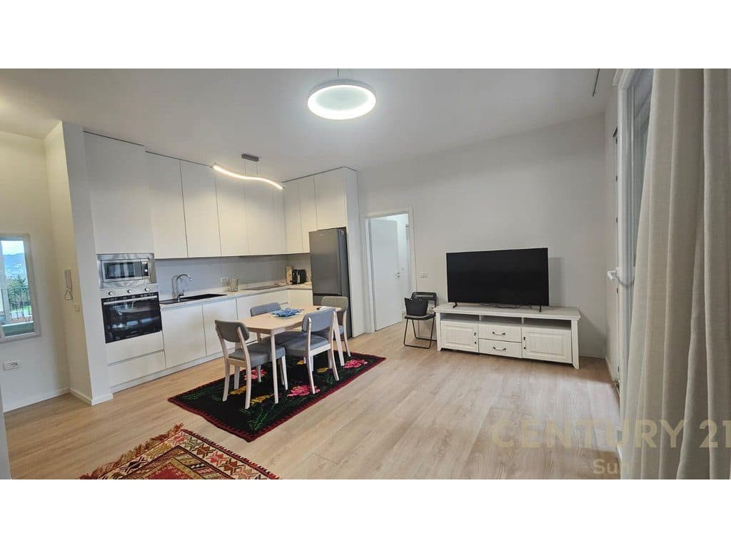 APARTAMENT 2+1 ME QIRA NE FUSHEN E AVIACIONIT
