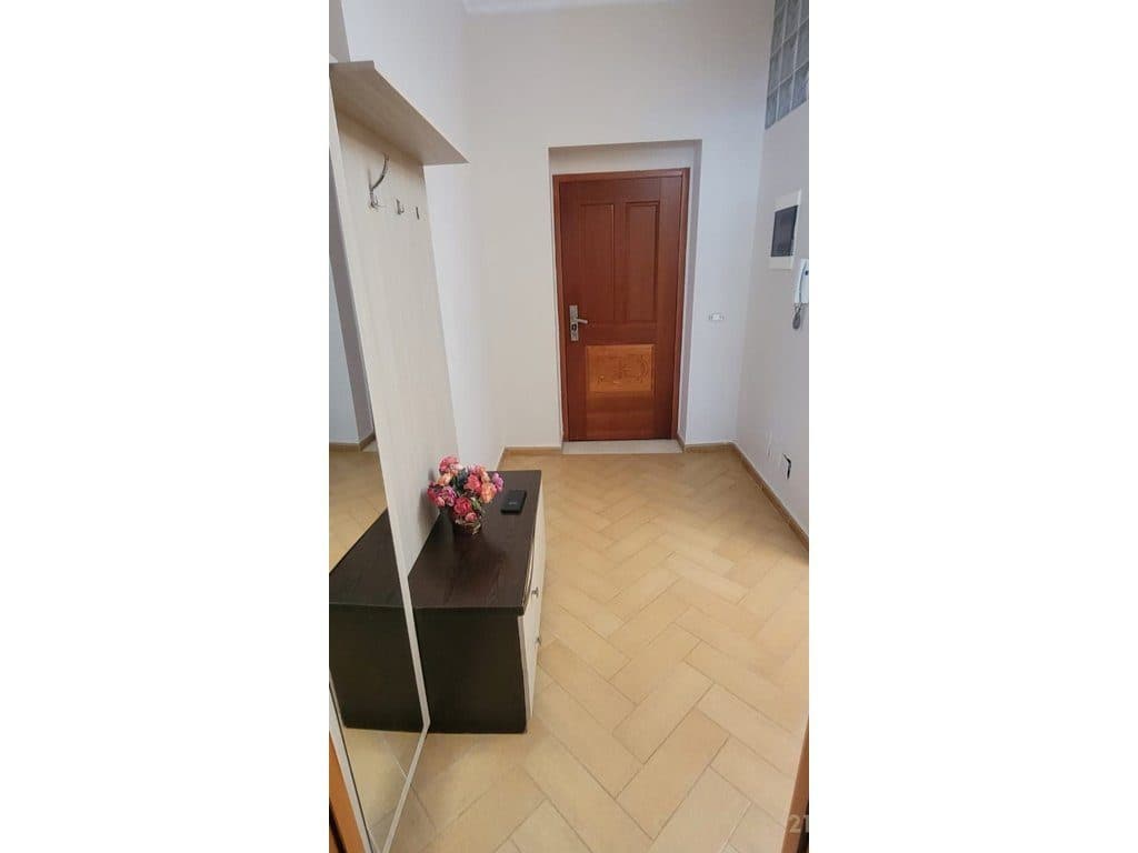 Apartament per Shitje 2+1 ne Bulevard Vlore 4