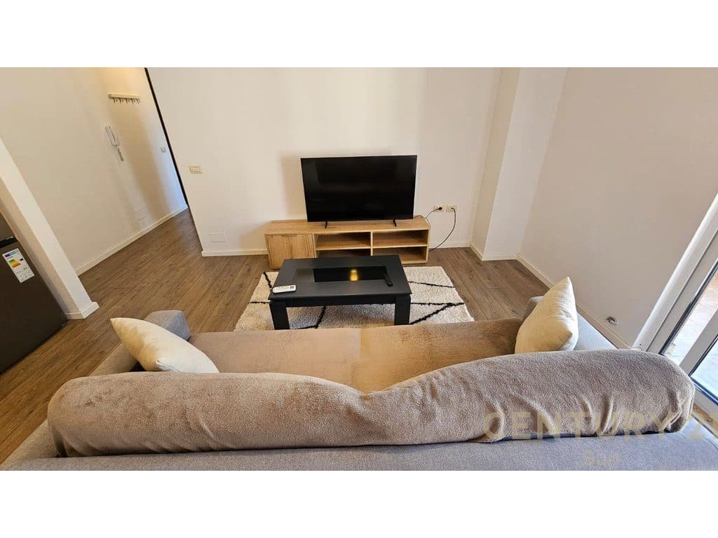 APARTAMENT 1+1 PER QIRA NE LIQENIN E THATE 3