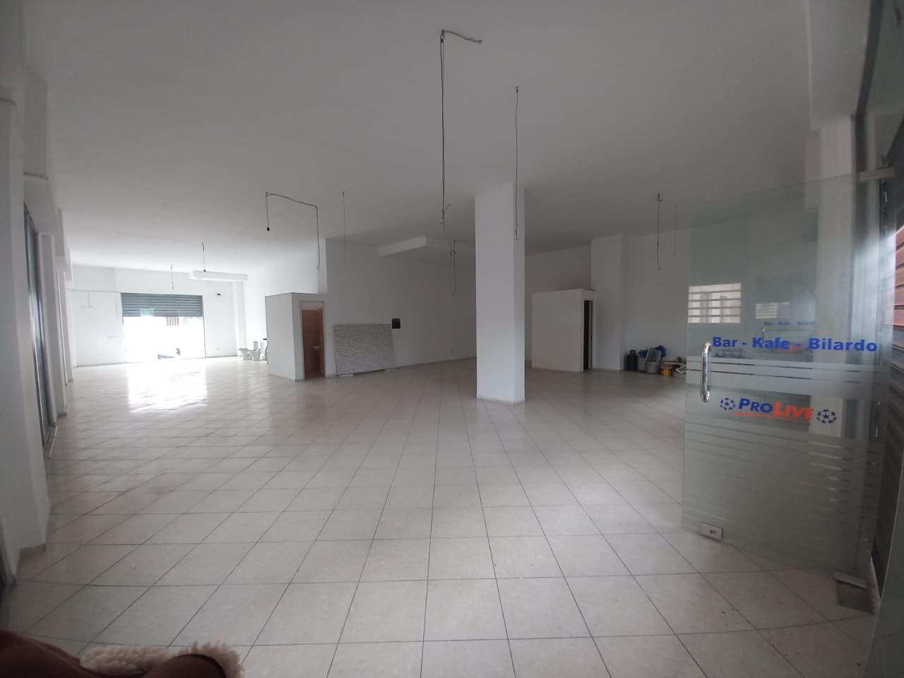 Jepet me Qira Ambient Biznesi | Fusha e Rërës, Durrës 3