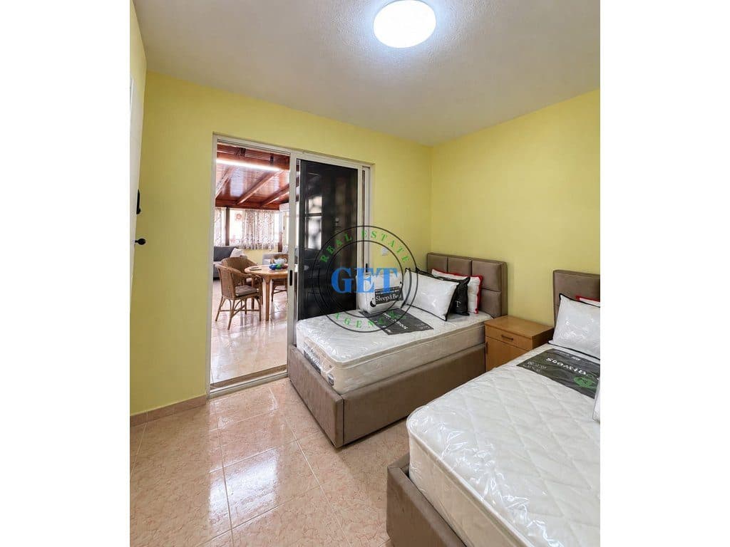 Shitet apartament 1+1 me verandë të madhe | Plazh Iliria, Durrës 4