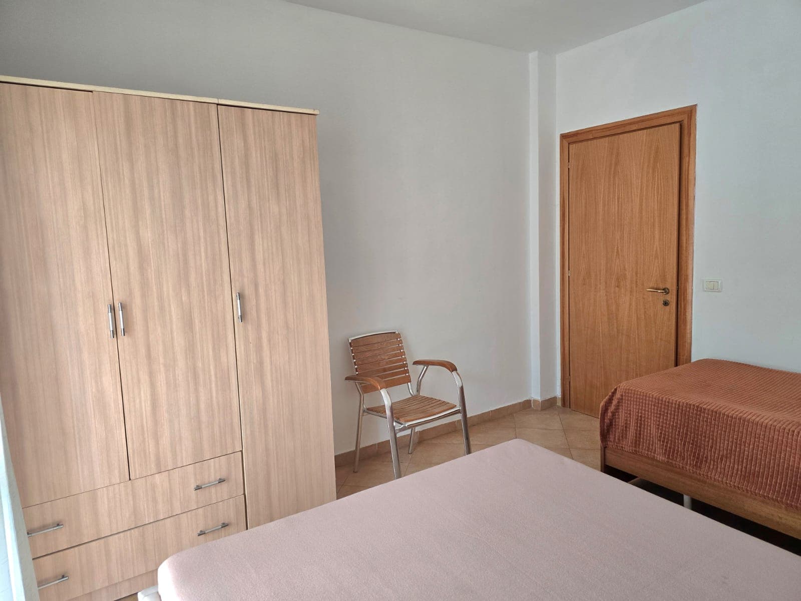 Shitet apartament 2+1 | Plazh Iliria, Durrës 2
