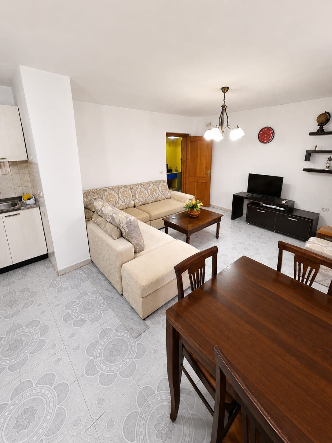 Shitet Apartament 1+1 | Pranë Spitalit, Durrës 3