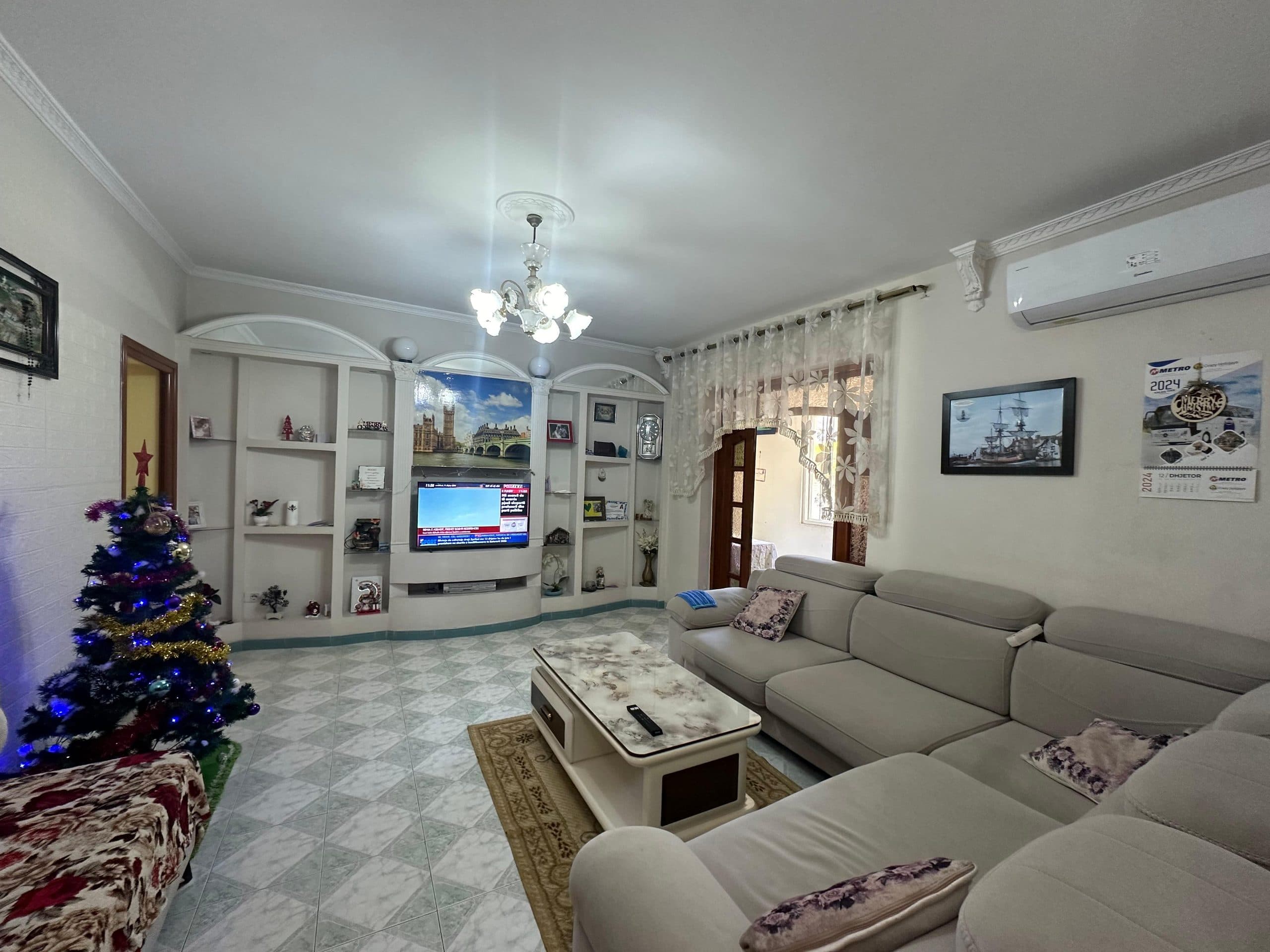 Shitet Apartament 2+1 | Pranë Shkollës “Qemal Mici”, Durrës 2