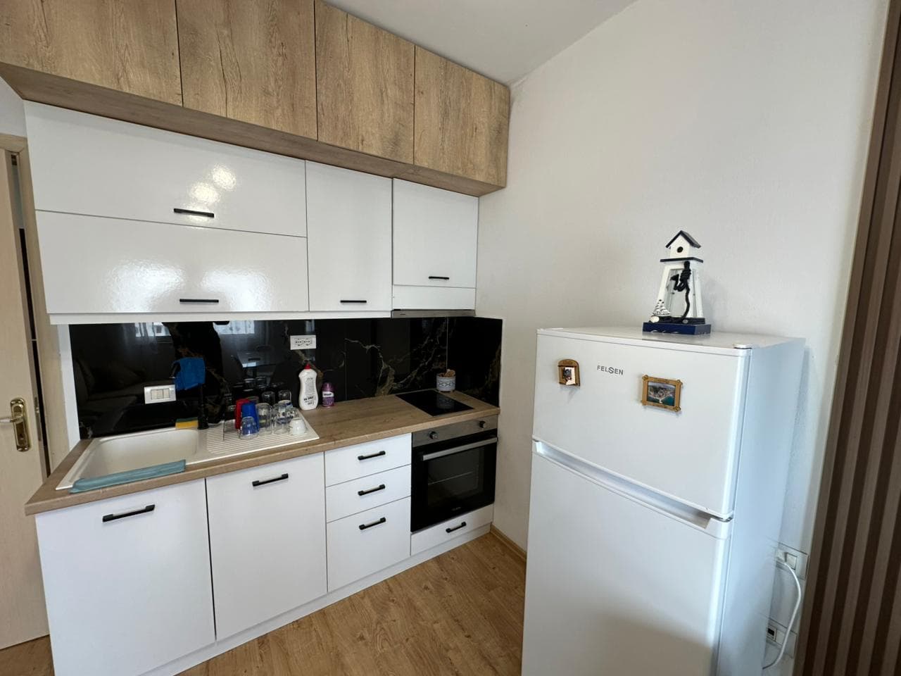 Shitet Apartament 1+1 i Mobiluar | Plazh, Durrës 3