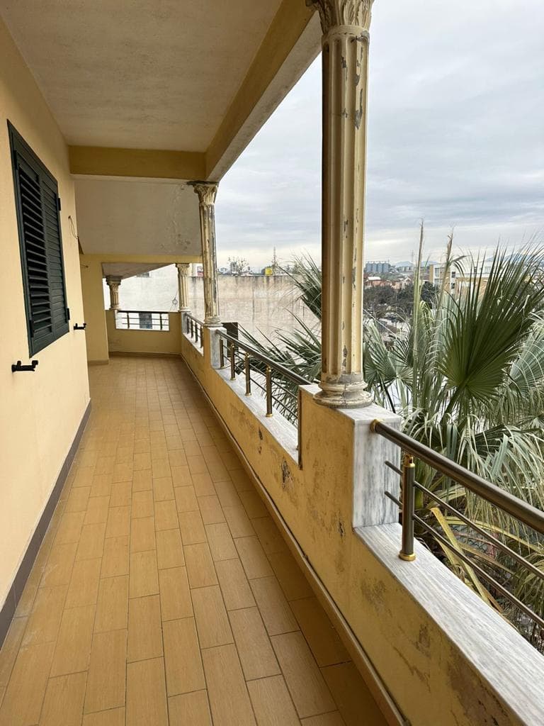 Shiten Kati i 2-të dhe Kati i 3-të i një Shtëpie Private | Shkozet, Durrës 2