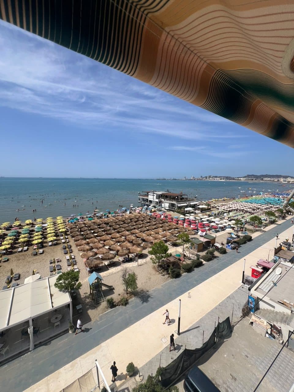 Jepet me Qira Apartament 1+1 | Vijë e Parë me Detin | Plazh, Durrës 3