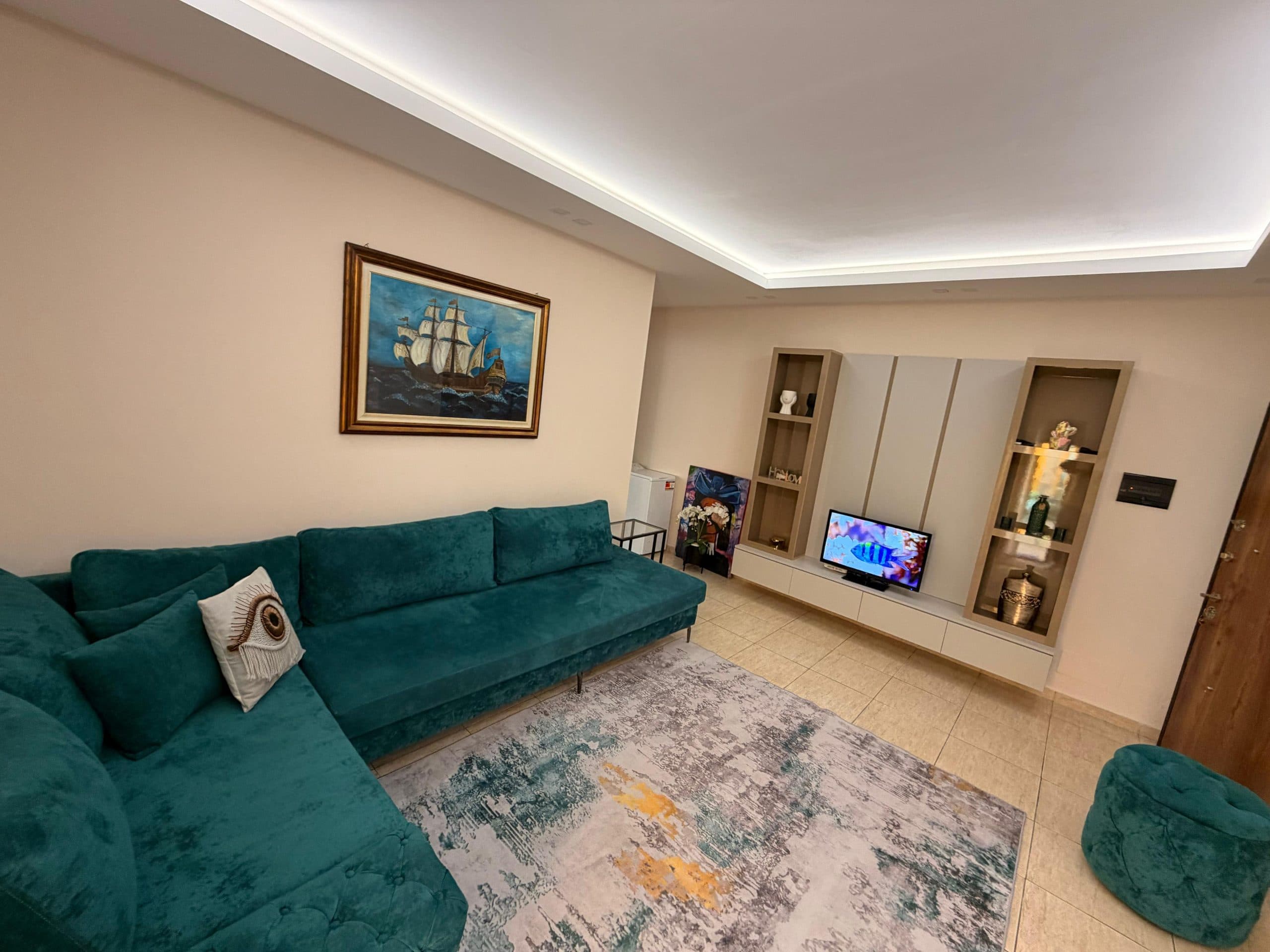 Jepet me Qira Apartament 1+1 | Shkëmbi i Kavajës, Durrës