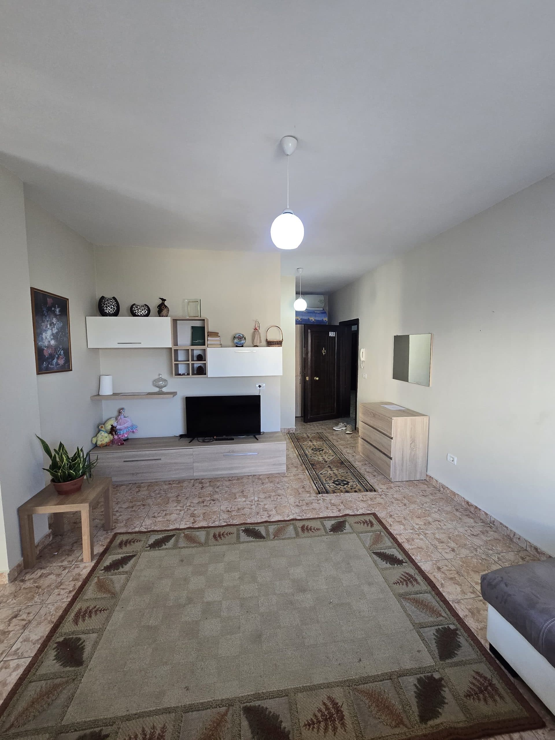 Shitet Apartament 1+1 | Mali i Robit, Durrës 3