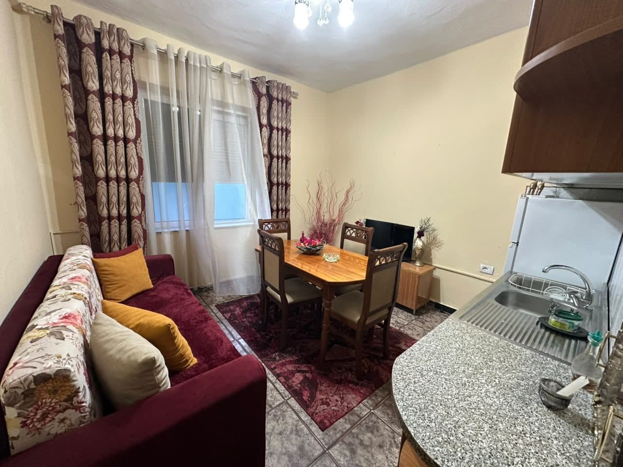 Jepet me qira apartament 2+1 | Eftali Koci, Durrës 3