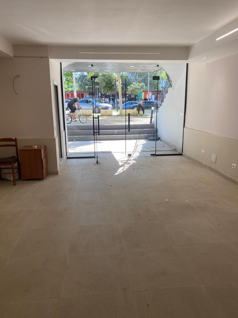 Shitet Ambient Biznesi | Plazh Iliria, Durrës 2