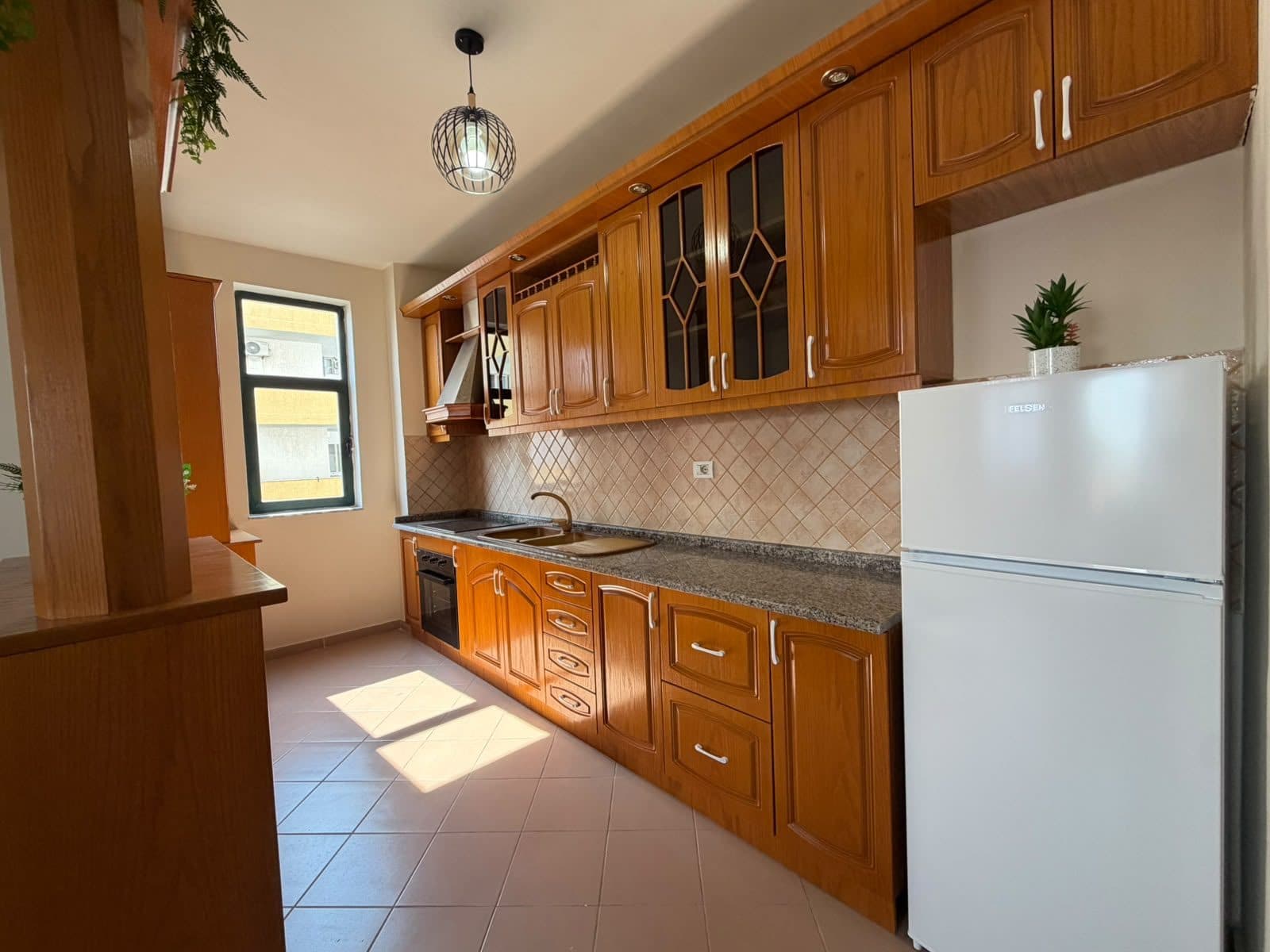 Shitet Apartament 2+1 + 2 Tualete | Rrota e Kuqe, Plazh, Durrës 2