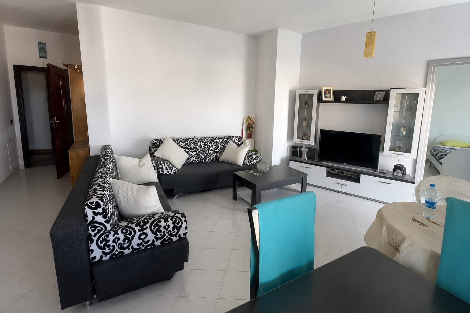 Shitet Apartament 1+1 | Pamje Deti | Shkëmbi i Kavajës, Durrës