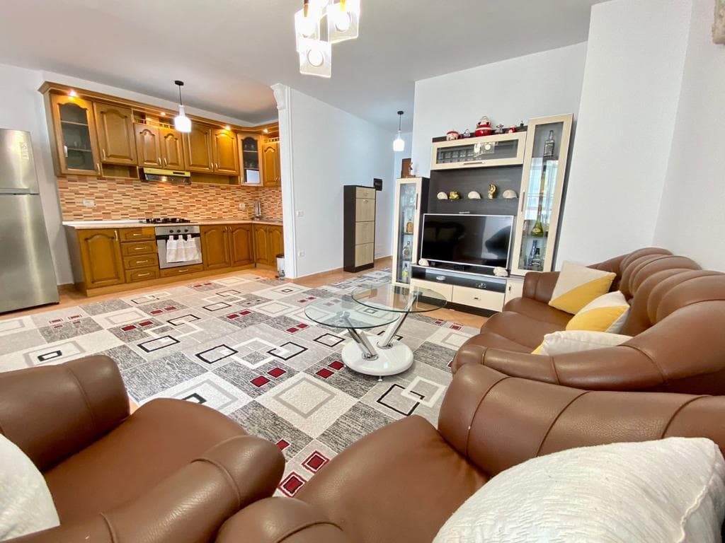 Shitet Apartament 2+1 | Vollga, Pamje Deti, Durrës 4