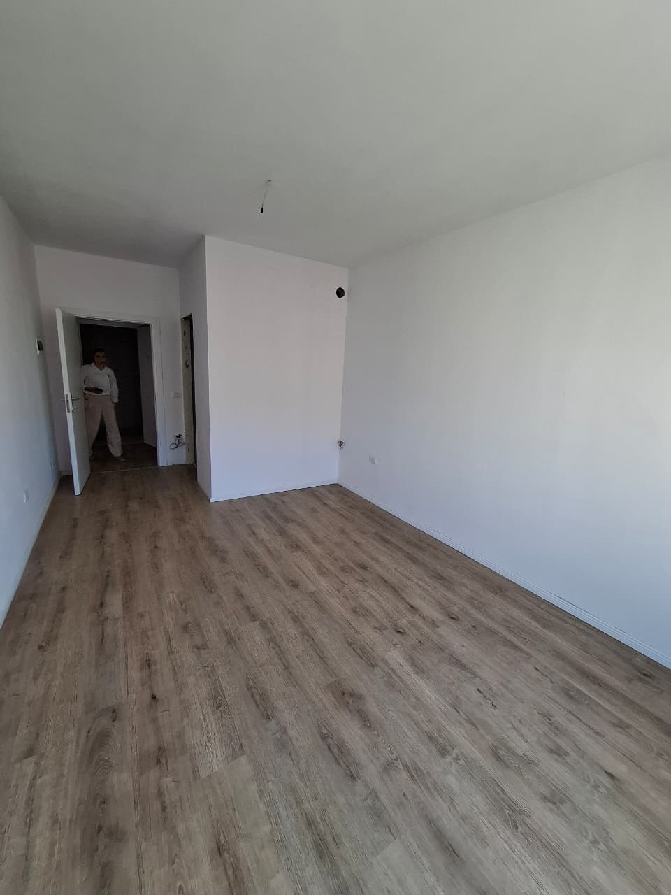 Shitet Apartament 2+1+2 Tualete | Plazh Iliria, Durrës 4