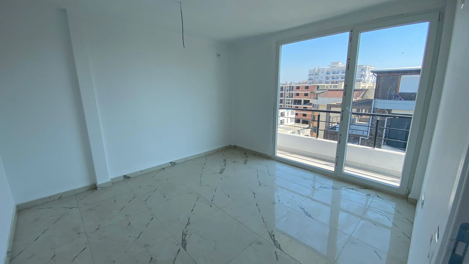 Shitet Apartament 2+1 | Golem, Durrës 2