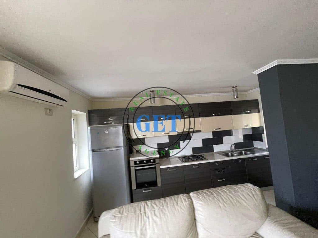 Shitet, Apartament 1+1, Lagjia nr.5, Durres 3