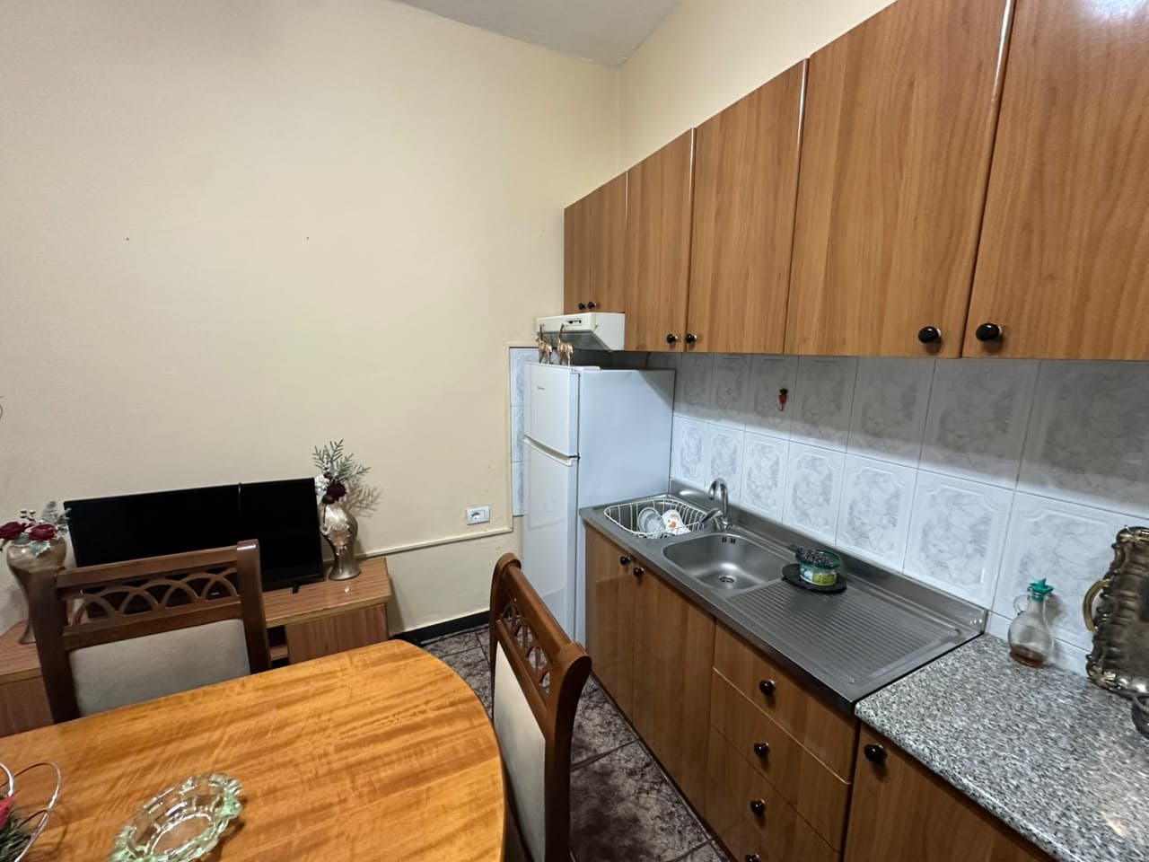 Jepet me qira apartament 2+1 | Eftali Koci, Durrës 4