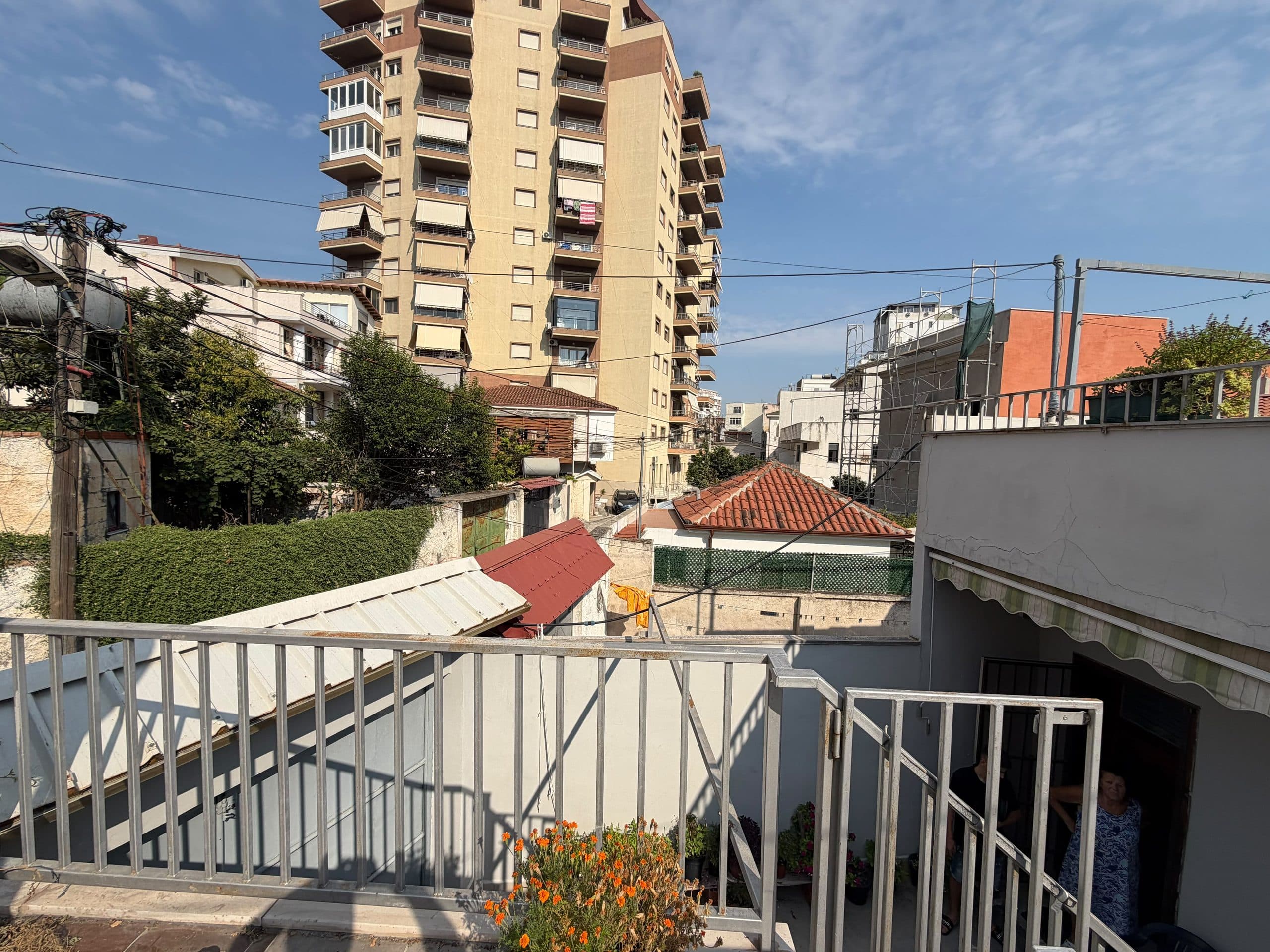 Jepet me qira shtëpi private 2+1 | rruga Kumini, Durrës