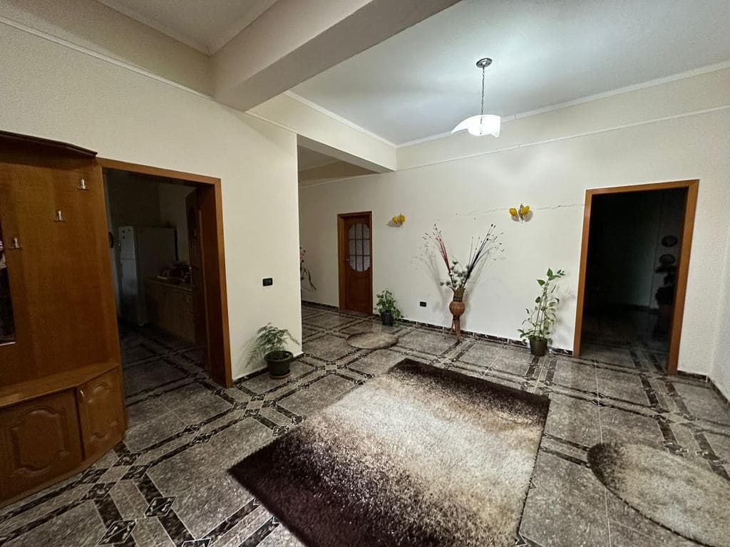 Shiten Kati i 2-të dhe Kati i 3-të i një Shtëpie Private | Shkozet, Durrës 3