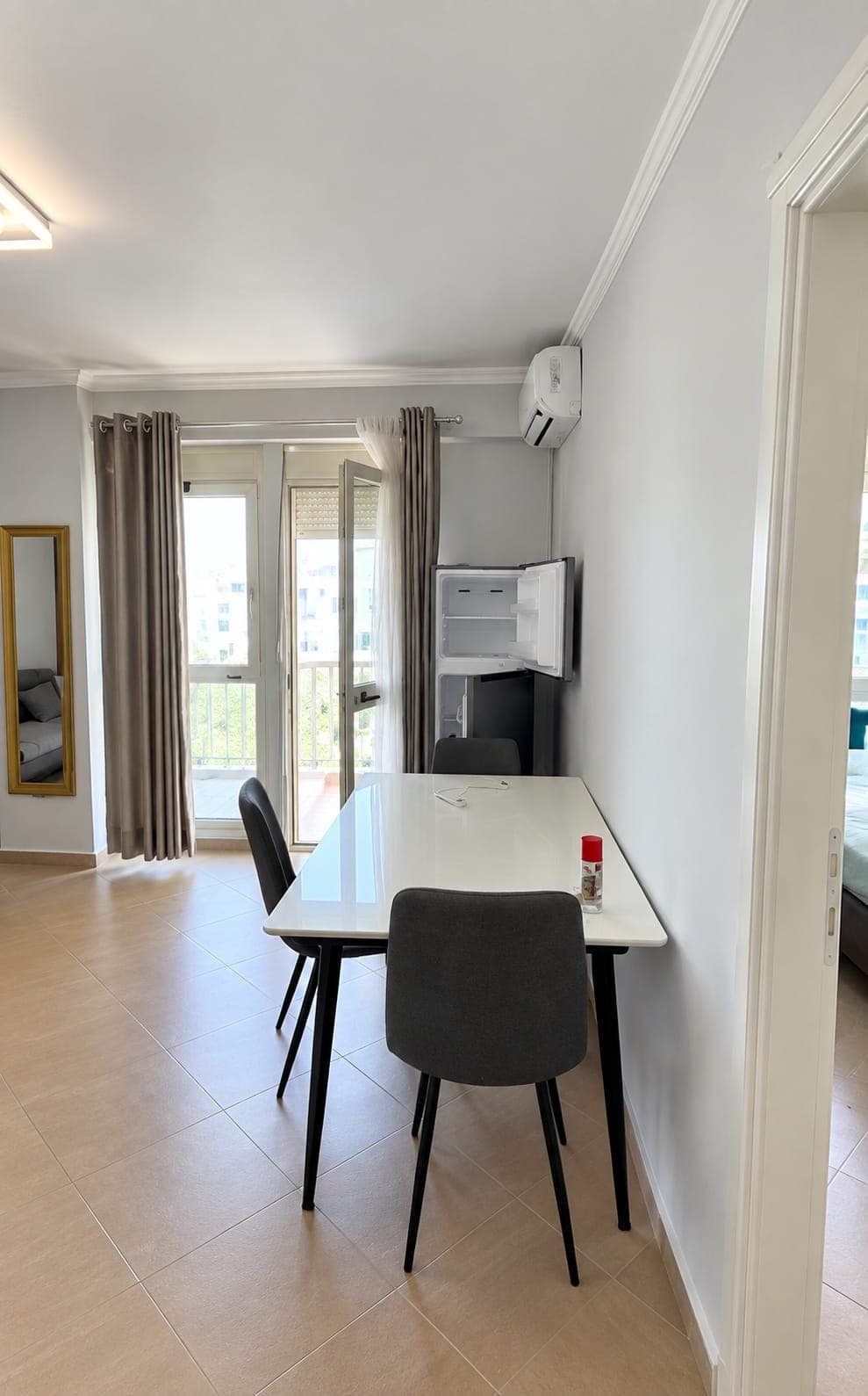 Jepet me qira apartament 2+1, | Plazh, Durrës 2